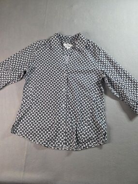 Foxcroft NYC Easy Care Geometric Link Print Button Down Blouse - Size Medium